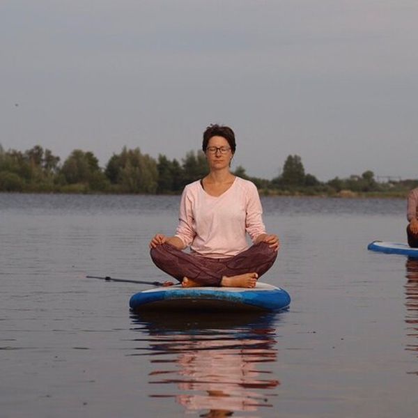 Private Yoga Stand Up Paddle Experience in Reeuwijk| Trip.com