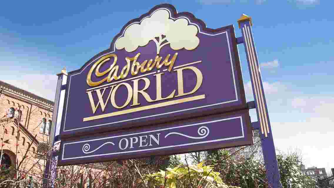 Cadbury World + Mayfield Alpaca + Sheffield City Hall one-day tour