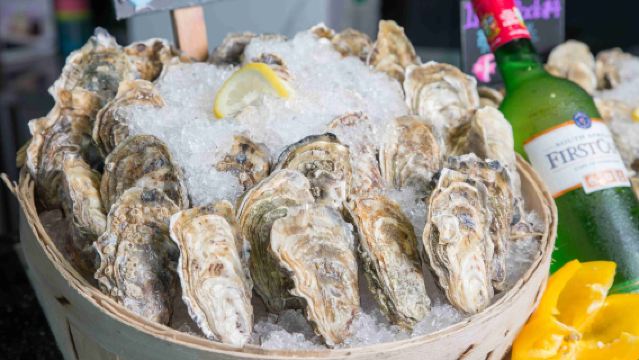 Макао: купон на устричное ассорти в ресторане SKY 21