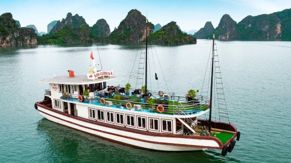 ベトナム・ハロン湾+驚きの洞窟+パラダイス島 | ティトプ島 ワンデーツアー|カヤック及びカヌー+昼食+アフタヌーンティー込み