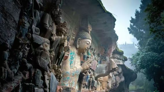 ทัวร์ 1 วันเหมารถที่ผาหินแกะสลักต้าจู๋ + สถานที่ท่องเที่ยวภูเขาเป่าติ่ง + สถานที่ท่องเที่ยวหินแกะสลักเหนือภูเขาในฉงชิ่ง - บริการภาษาจีนและอังกฤษ