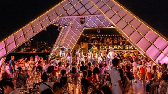 Oriental Princess Cruise: Ocean Feast with Male Mermaid Dance Show and All-You-Can-Eat Seafood Buffet / Oriental Carnival