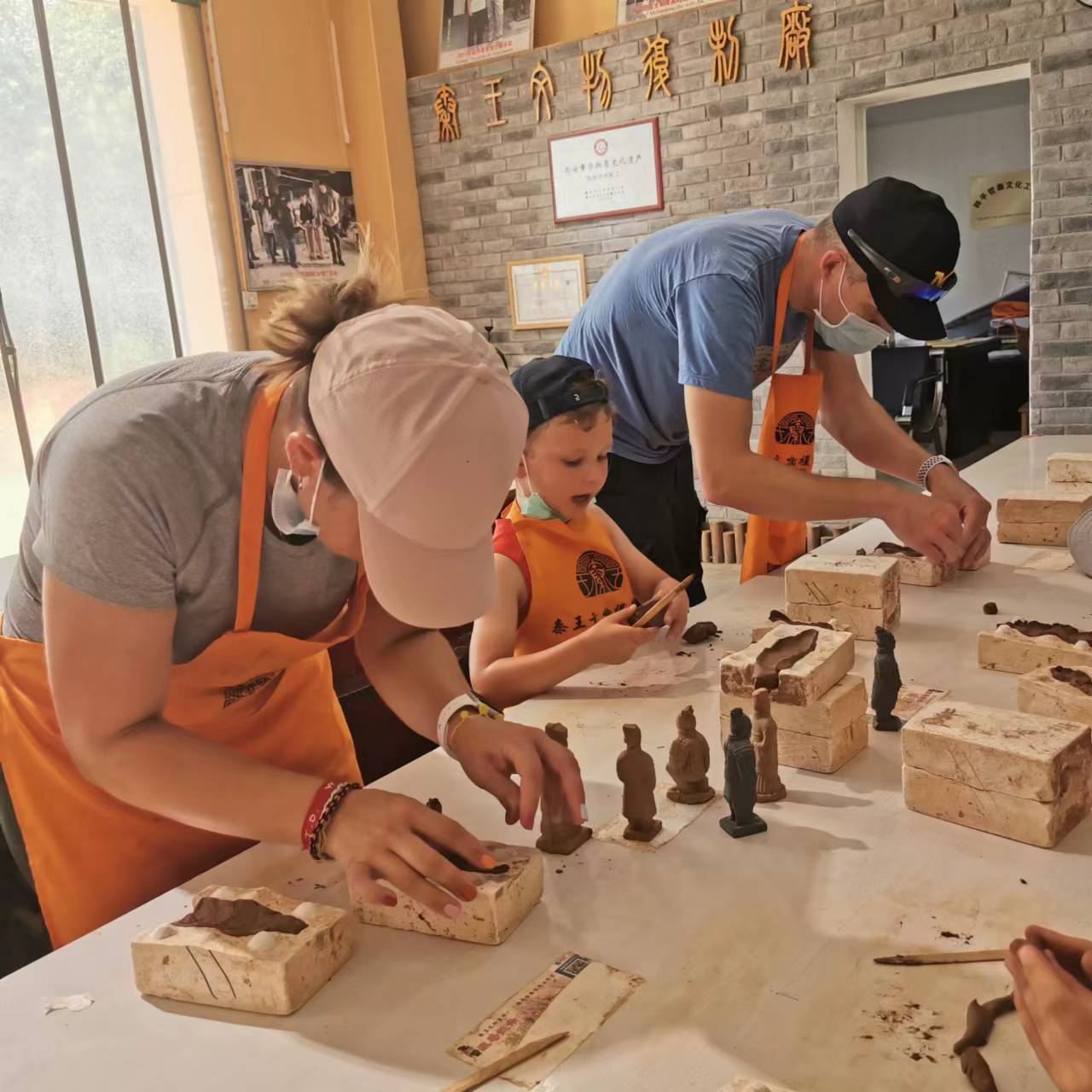 Xi'an Warriors Private Adventure: Terracotta Army, DIY Clay Soldiers, Ancient Wall & Food