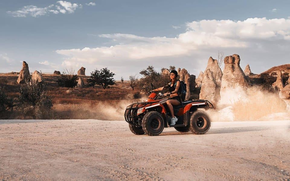 Cappadocia: tour in quad al tramonto