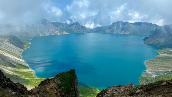 Lawatan Sehari ke Tasik Syurga Lereng Selatan Gunung Changbai [Sempadan China-Korea di Kaunti Changbai/Rakit Air/Sewaan Peribadi Eksklusif]