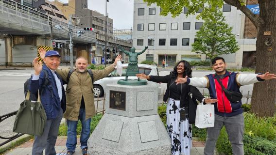 Tokyo: Grand Sumo Tournament