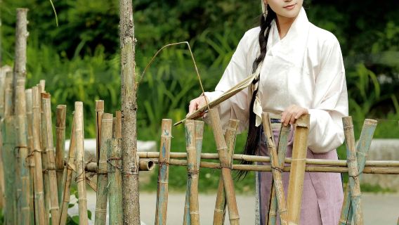Dingbian travel photo shoot[Salt Lake/Baiyu Mountain pastoral flower field photography, aerial photography, multilingual translator photographer local guide]