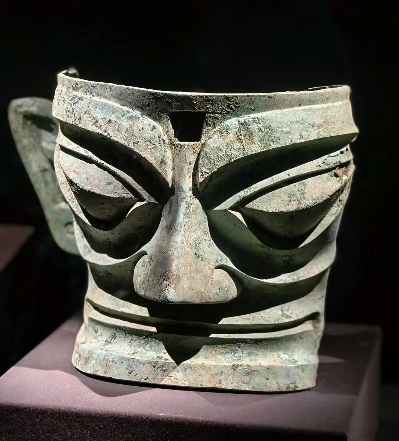 Half-day private charter to explore the ancient Shu civilization at Sanxingdui from downtown Chengdu|Flexible itinerary