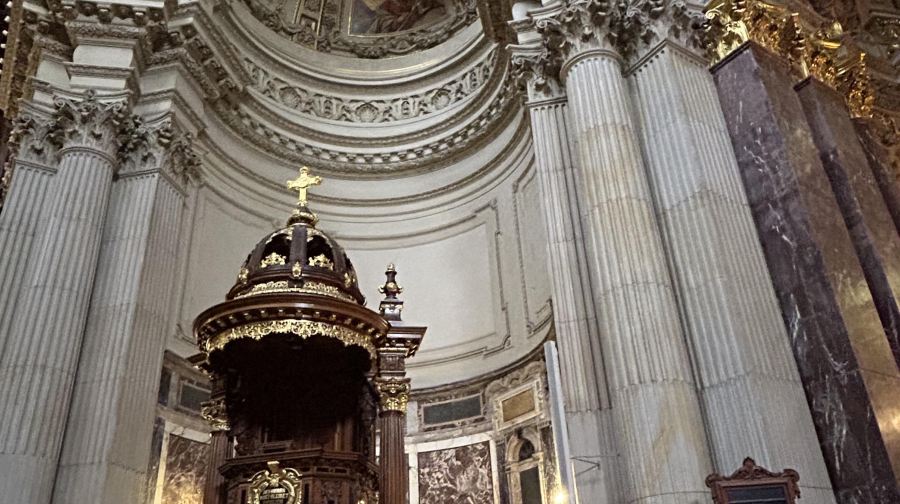 柏林-博物館-大教堂-夏洛包車遊5座 7座可選