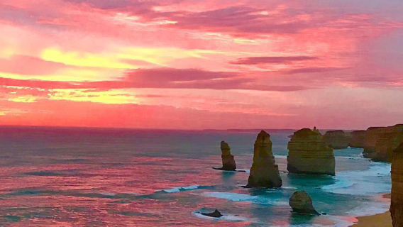 [June Mercedes-Benz Mid-Levels Special Price] Melbourne Great Ocean Road Trail + Twelve Apostles Day Trip
