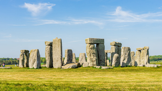 Stonehenge + Windsor Castle + Mandian Bath [Pengangkutan pergi-balik London + tiket masuk + penerangan berpandu dalam Bahasa Cina]