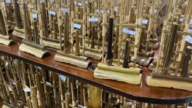 Gunung Tangkuban Parahu Bandung + Museum Konferensi Asia Afrika + Pertunjukan Angklung Warisan Budaya Dunia