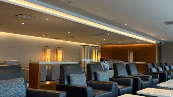 VIP-lounge voucher voor internationale luchthaven van Dubai, VAE | VIP-lounge Terminal 1, 2 & 3 | Transit/overnachten wachtruimte | Meerdere vouchers stapelbaar