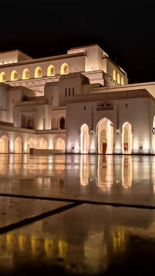 Muscat: Evening Guided City Highlights Tour by Van