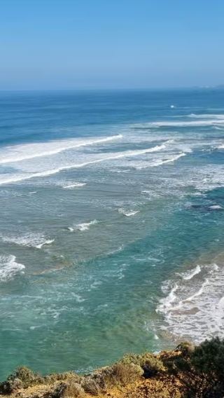 Great ocean road reverse tour (up to 11 people, includes hotel pickup service)