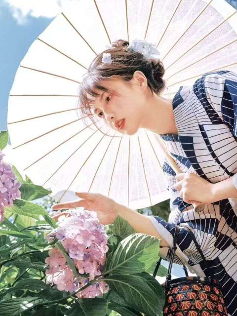 【大阪和服&浴衣1日體驗】初見着物 (含髮型及全套配件)