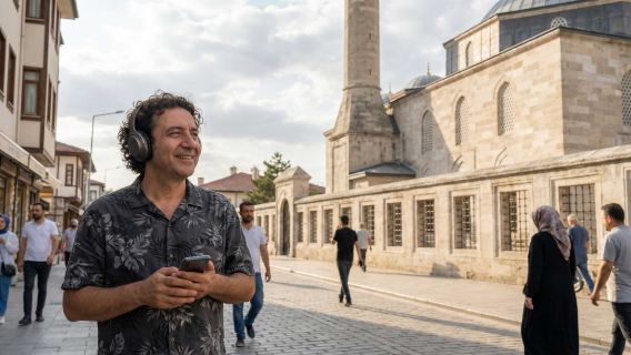 Passeio de Áudio pelos Destaques de Konya: Tesouros Históricos