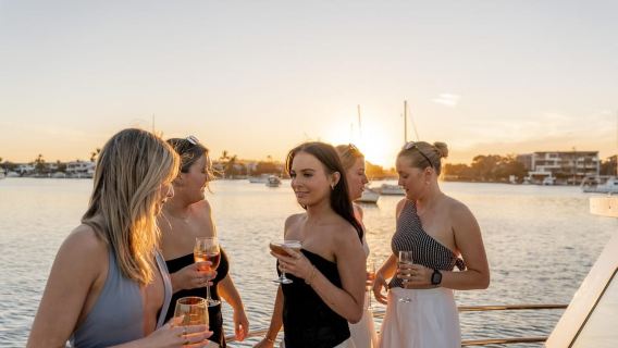 Sunshine Coast: Mooloolaba River Sunset Cruise