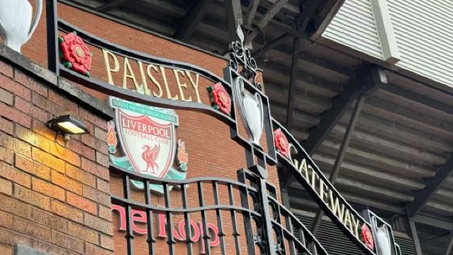 アンフィールド-リバプールプレミアリーグ＆チャンピオンズリーグ-リバプールホームゲーム一律料金【プレミアリーグサッカーの魅力を没入体験/チケット引き換え不要】