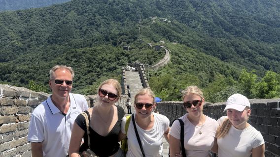 Mutianyu Great Wall Group Day Tour|08:00/09:00/10:00/12:00/night tour