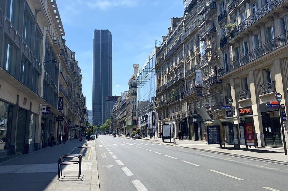 Montparnasse: tour a piedi e vista sui tetti di Parigi