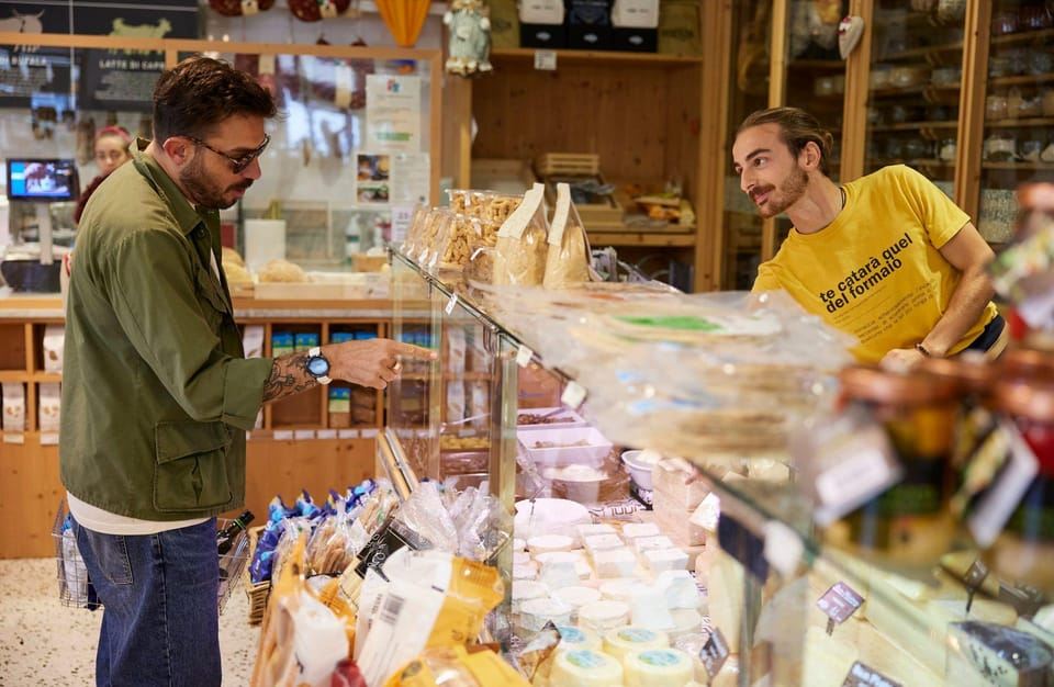 Dairy Tour with Cheese Tasting & Prosecco near Treviso