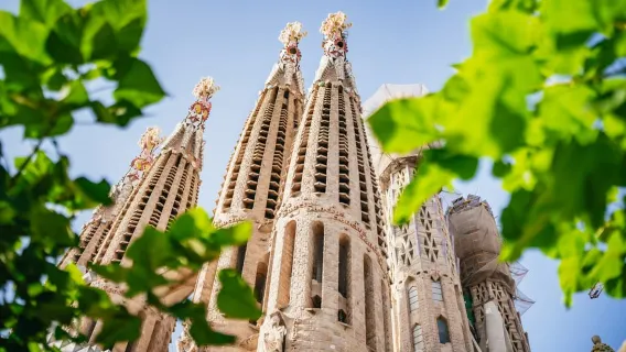 Barcelona: Entrada sin colas a la Sagrada Familia y visita guiada