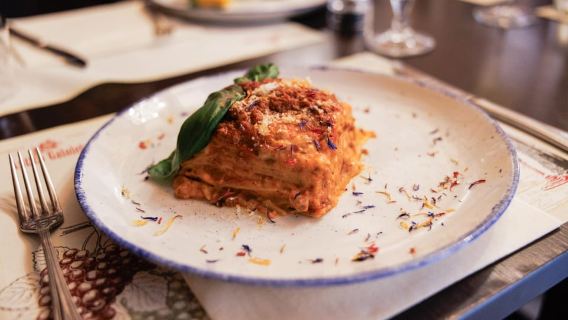 Lawatan Merasa Makanan Venice: Gigitan, Wain, Makan Malam & Jurupandu Tempatan