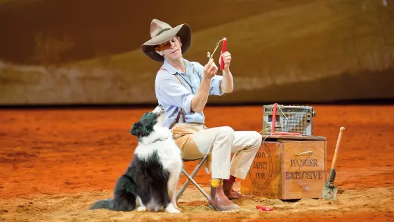 Gold Coast Australian Outback Spectacular Night Tour [Cowboy Show/Three-Course Dinner/Alcoholic and Soft Drinks]