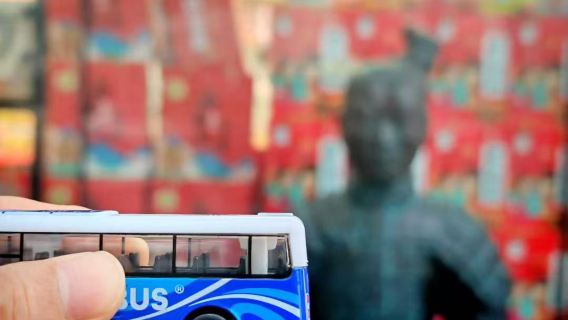 ZANBUS: Tentara Terakota + Pagoda Angsa Liar Raksasa + Menikmati Rougamo & Pengalaman Kaligrafi