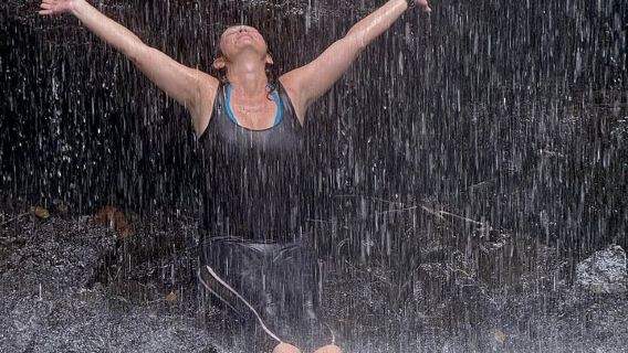 Paseo a caballo y excursión a las cascadas en la costa este