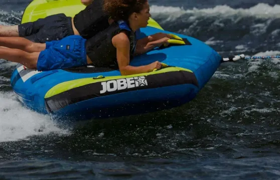 伊維薩：乘風翱翔天際