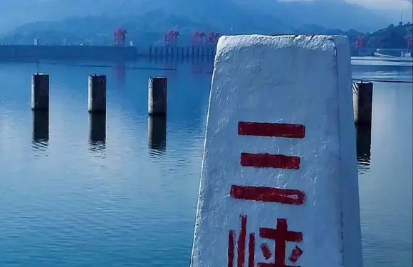 湖北宜昌三峽人家+三峽大壩+西陵峽一日遊可中英文服務