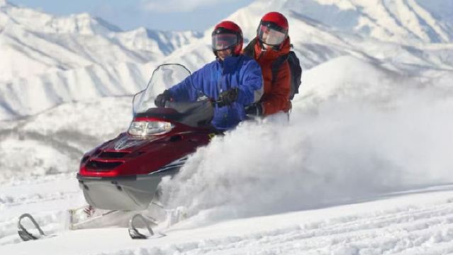 Promosi Khas Tahun Baru Cina|Lawatan Sehari ke Noboribetsu Jigokudani + Tasik Toya + Ladang Beruang di Hokkaido