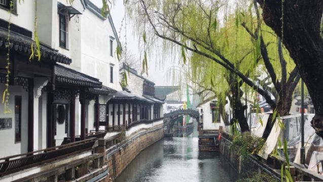 ไกด์นำเที่ยวภาษาต่างประเทศในซูโจว ภาษาอังกฤษ ฝรั่งเศส เยอรมัน และสเปนครึ่งวัน สามารถปรับแต่งเส้นทางการเดินทางได้