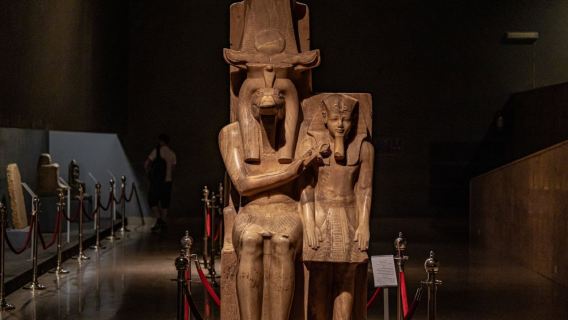Passeio Privado pelos Museus da Margem Leste de Luxor com Passeio de Felucca em Luxor