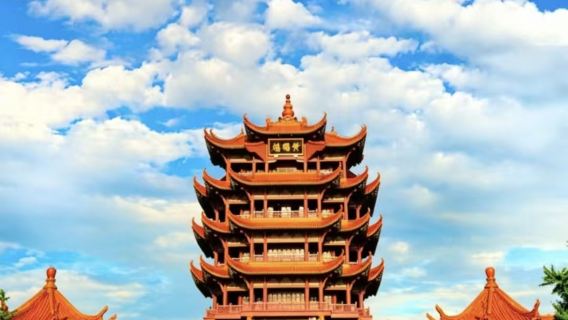[Kumpulan kecil 2-6 orang eksklusif] Menara Bangau Kuning + Muzium Provinsi + Tasik Donghu + Universiti Wuhan + lawatan sehari kumpulan sendiri