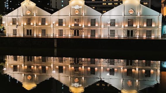 Singapore: Hidden Gems Kick Scooter Tour w/Dinner