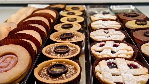 Trieste: Guided Foodie Walking Tour
