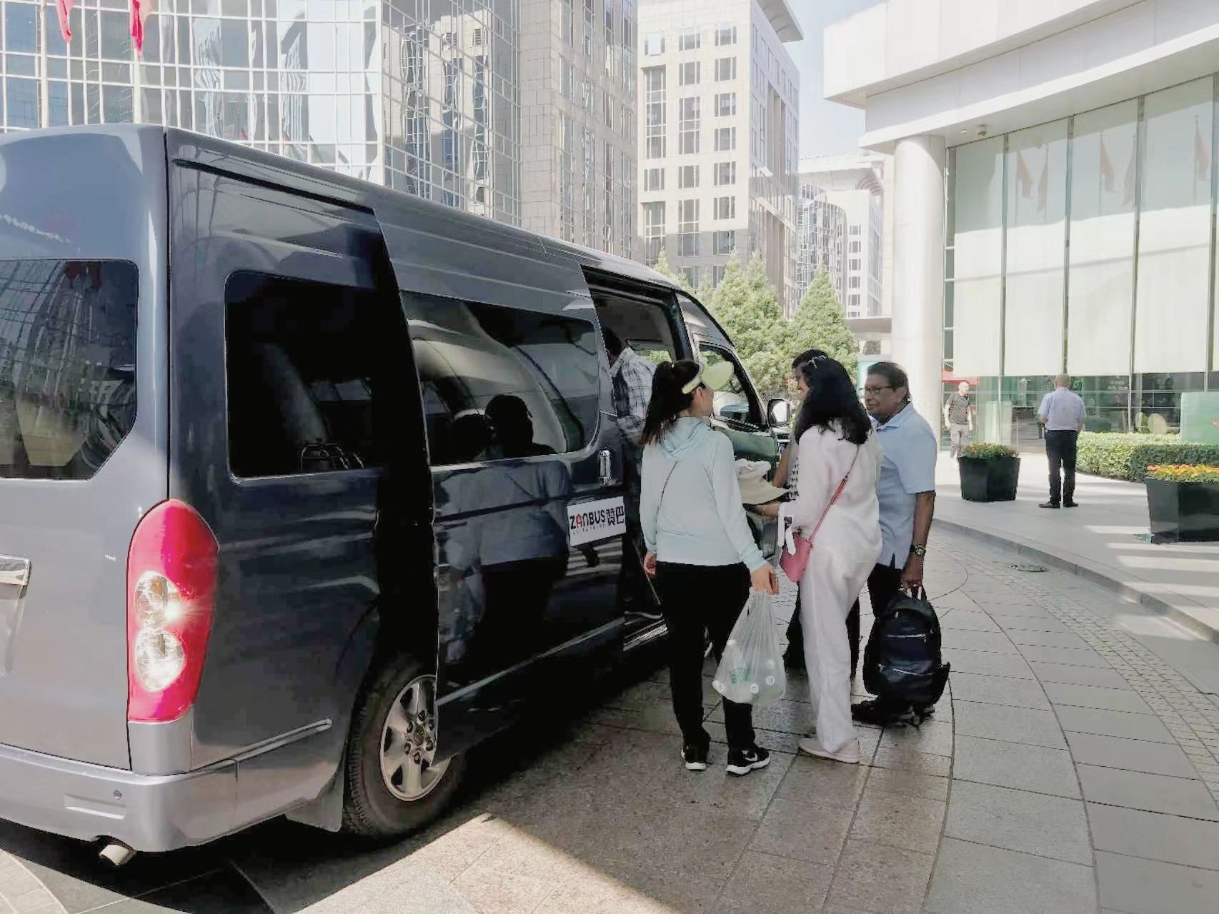 กำแพงเมืองจีนด่านมู่เถียนอวี้ ทัวร์กลุ่มเล็ก [mini·8 ท่าน·บริการรับส่งที่โรงแรม·มีตัวเลือกอาหารเที่ยงปลาย่างสไตล์พิเศษ]