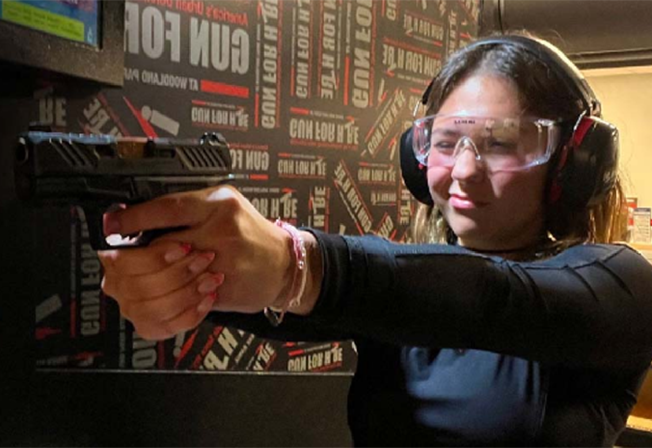 Billet électronique pour l'expérience de tir au Gun For Hire Tir de tir à Woodland Park, New Jersey, États-Unis