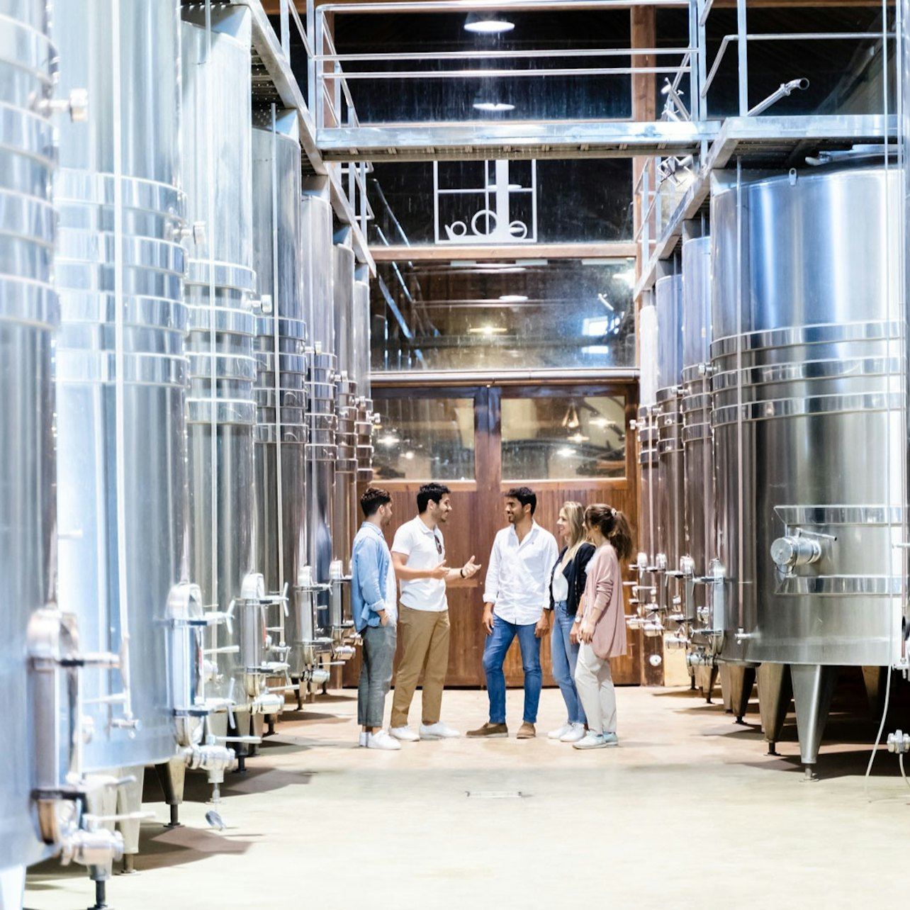 Sintra, Istana Pena & Kilang Anggur: Perjalanan Sehari dari Lisbon + Mencicipi Anggur & Tapas