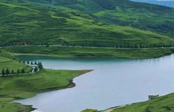 六盤水烏蒙大草原一日遊【上門接送．無購物一單一團－獨立用車】