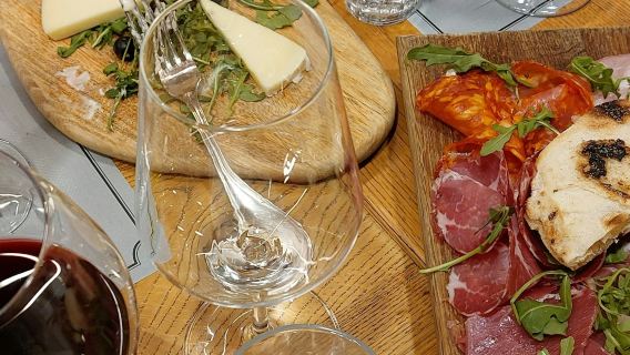 로마: 가이드와 함께하는 와인 & 올리브 오일 시음 + 점심 식사