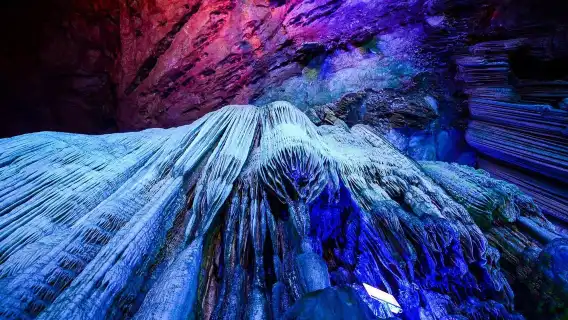 石花水洞地質公園+海花島—儋州海南/導遊/貴賓包車/一日遊O