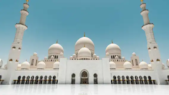 Dubai round-trip Abu Dhabi small group 1-day tour [includes mosque + Louvre with city hotel transfers]