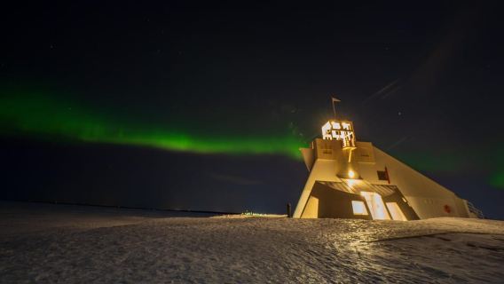 Oulu: Driven Aurora Hunting Tour in Oulu & Nature Spots