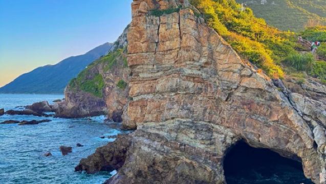 Sewa peribadi Shenzhen | Lawatan sehari ke Jalan Zhongying, Semenanjung Dapeng, Yangmeikeng Valley dan Pantai Juediao