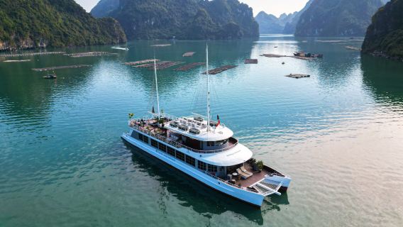 Pelancongan Terlaris Teluk Halong & Lan Ha dari Hanoi – Katamaran dengan Jacuzzi & Gelongsor Air