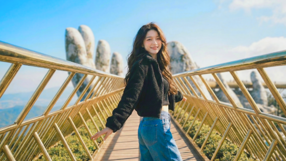 Private car transfer to Ba Na Hills | Direct private car from Da Nang to Ba Na Hills